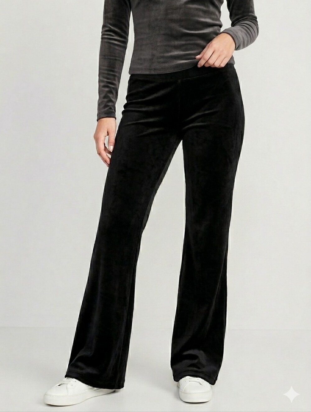 Juicy Couture Y2K Velour Flare Pants Womens L Black NWT